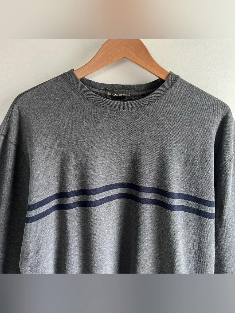 Vintage Banana Republic Men’s L Gray Long Sleeve Shirt Chest Stripe 100% Cotton
